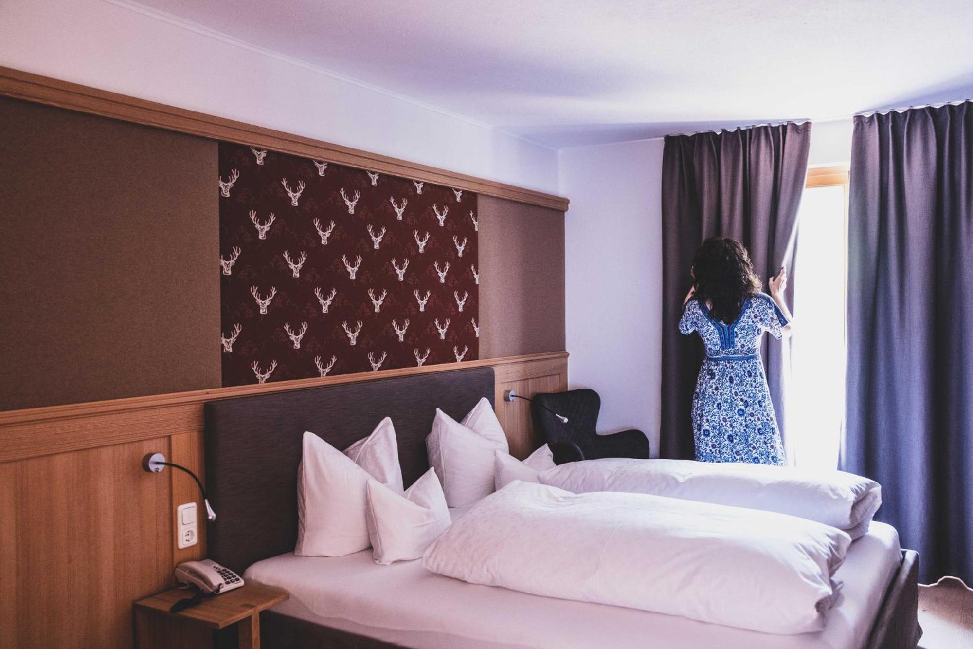 Sonntag Hotel Gasthof Kreuz מראה חיצוני תמונה